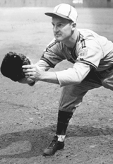 Browns 1B George McQuinn 1944